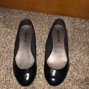 Black flats